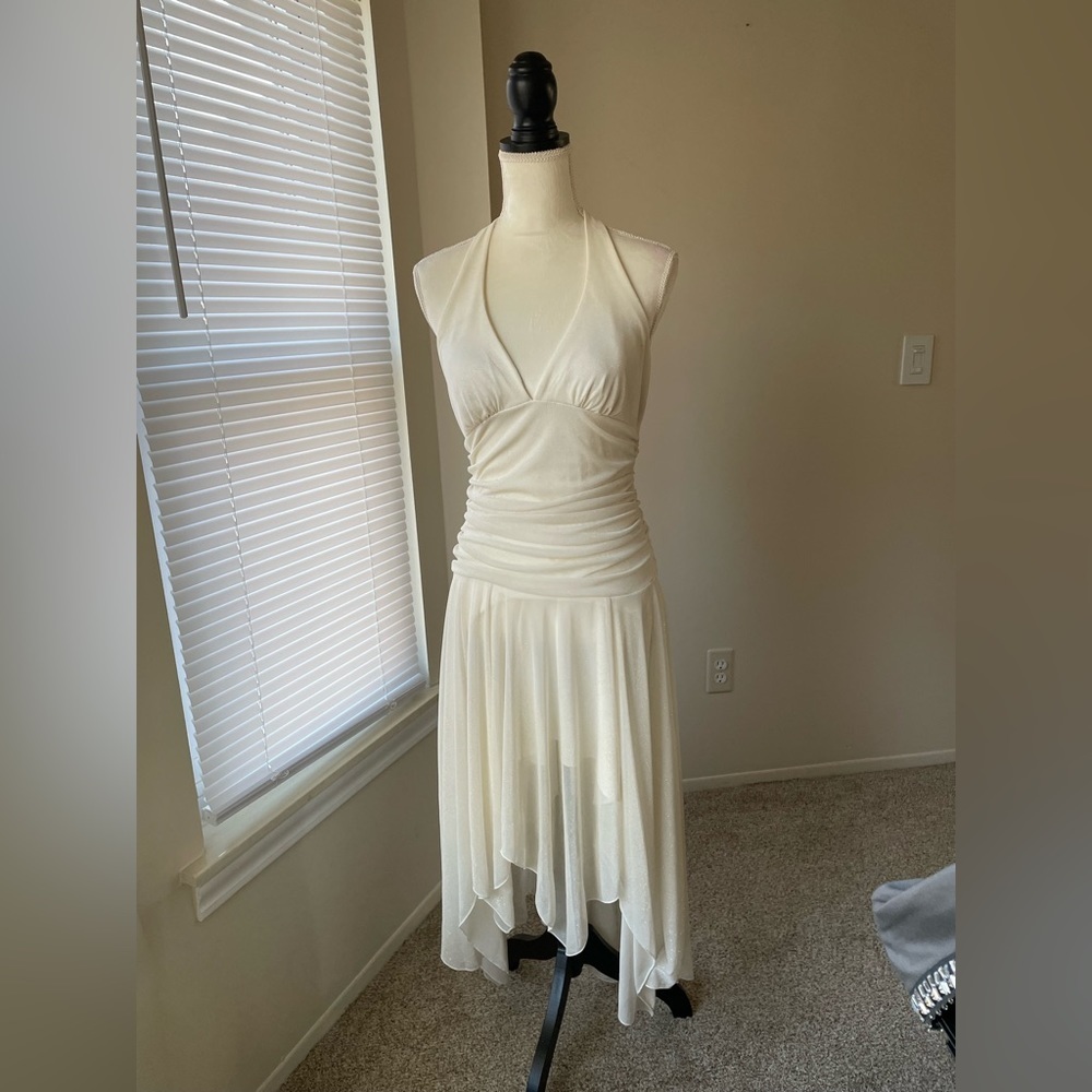 Xoxo Halter Neck Sparkly New Year Eve Dress Size L - Picture 2 of 16